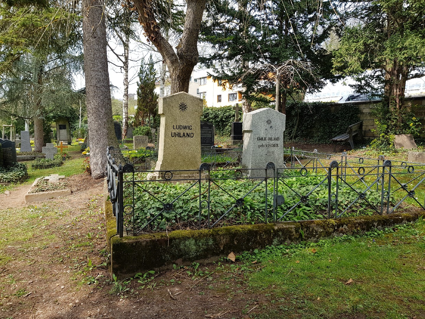 2021_05_03stadtfriedhof_uhland