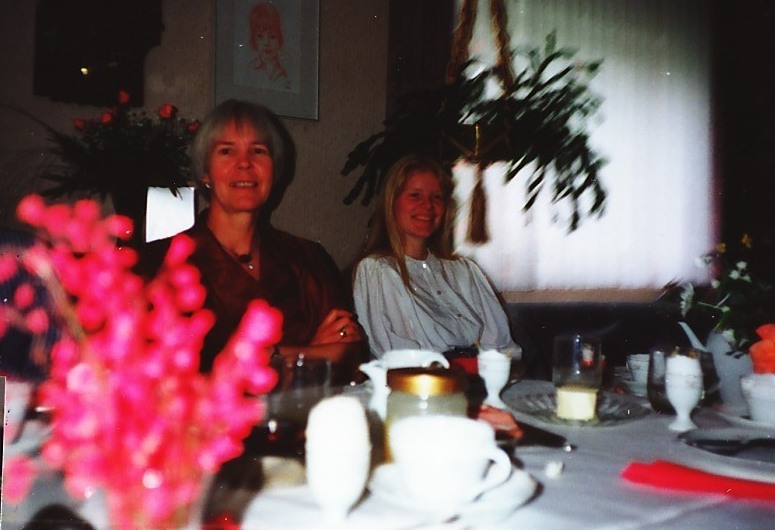 1990_08b_thomas_zur_hochzeit