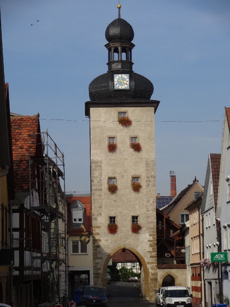 o_weikersheim_stadt40.jpg