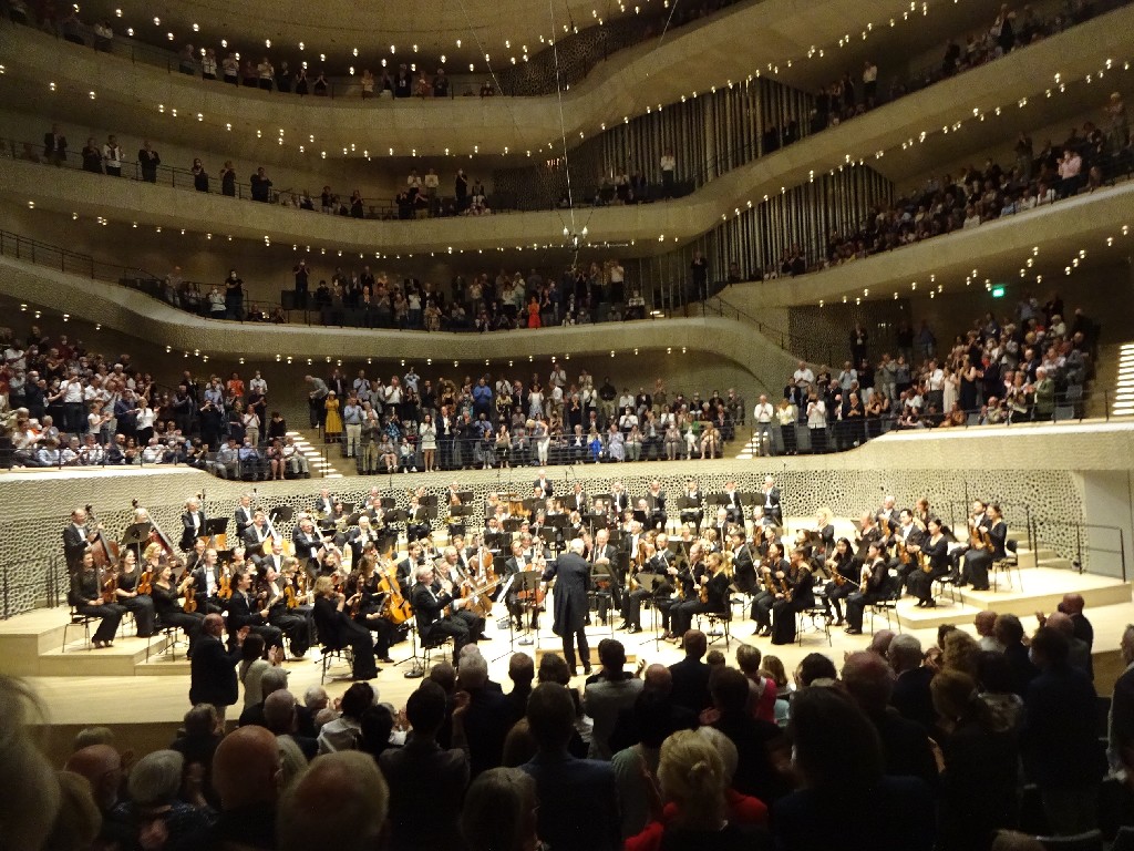 2022_06_16hamburg1010_elbphilharmonie_konzert_a