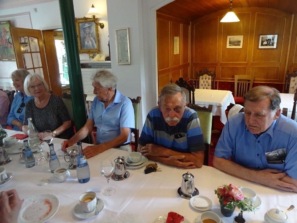 2023_06_10klassentreffen140