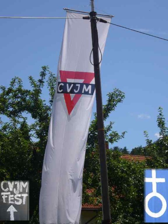 cvjm010.jpg