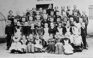 2a_701_2_schule_1895