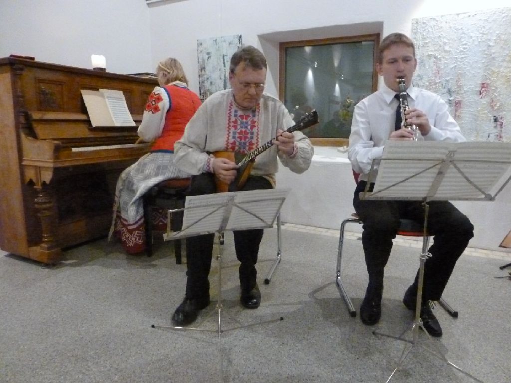 2014okt22_balalaika_09.jpg