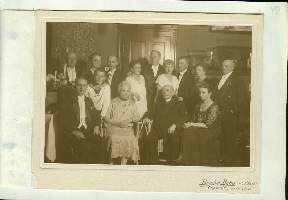 _gerber_richard_1855_1933_und_flemming_luise_1932_mt_familie